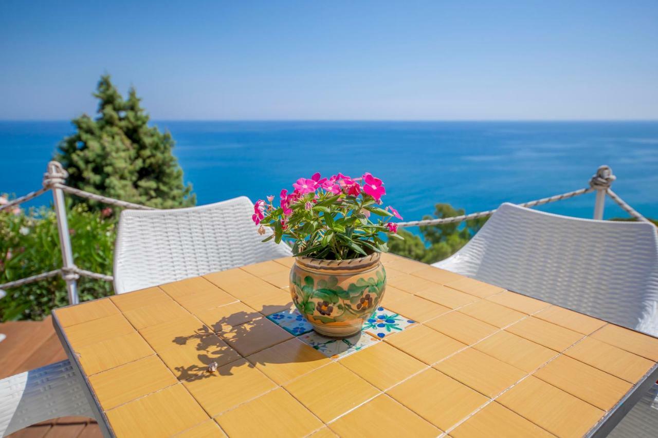 Villa The Sound Of The Sea Cefalù Exterior foto